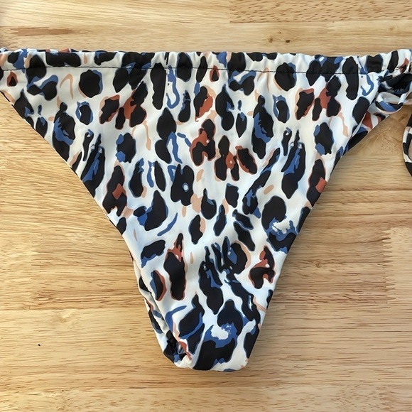 Square Bandeau Abstract Print Bikini Sexy Blue White - Picture 7 of 8